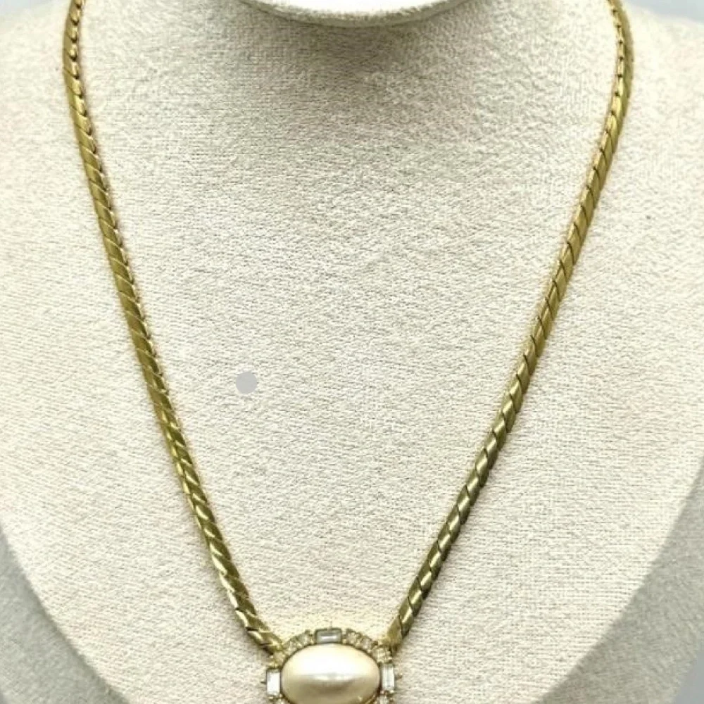 Christian Dior Vintage 1980s Large White Oval Pearl Crystals Pendant Necklace